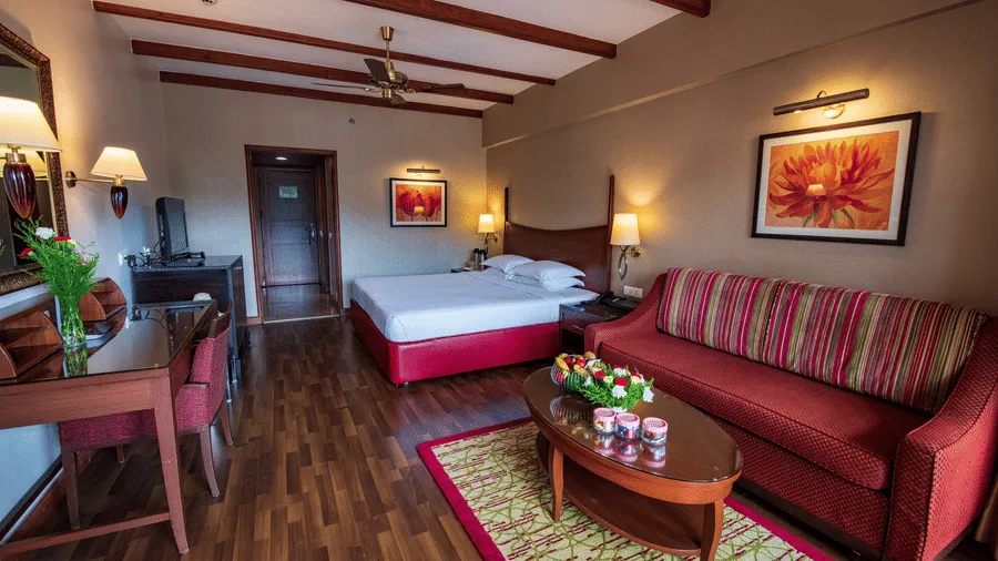 Deluxe Lake View Room - The Carlton